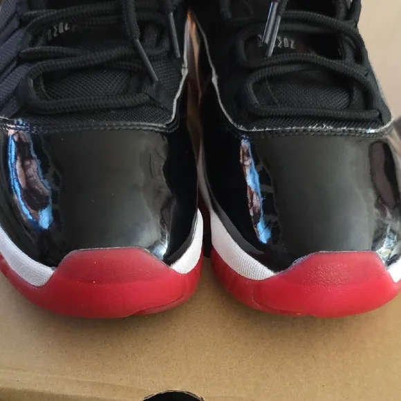 Jordan Men's Black and Red High-Top Sneakers - Picture 4 of 13